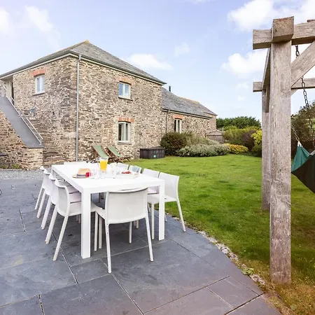Mesmear Luxury Cottages Holiday home Polzeath